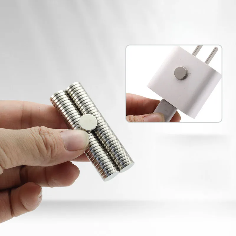 N35 6x3 8x3 10x3 12x3 Small Round Magnetic Disc Strong Neodymium Magnet Sheet Powerful NdFeB Rare Earth Magnets Permanent Imanes
N35 6x3 8x3 10x3 12x3 Small Round Magnetic Disc Strong Neodymium Magnet Sheet Powerful NdFeB Rare Earth Magnets Permanent Imanes