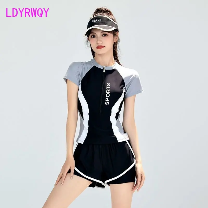 Swimwear Women's conservative split 2023 new hot spring bathing suit two-piece set showing thin and covering meat bikini
Swimwear Women's conservative split 2023 new hot spring bathing suit two-piece set showing thin and covering meat bikini