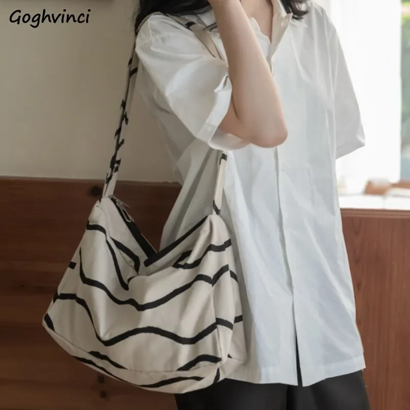 Canvas Shoulder Bags Women Japanese Striped Couples All-match Handbags Students Commuter Large Capacity Versatile Crossbody Bag
Canvas Shoulder Bags Women Japanese Striped Couples All-match Handbags Students Commuter Large Capacity Versatile Crossbody Bag