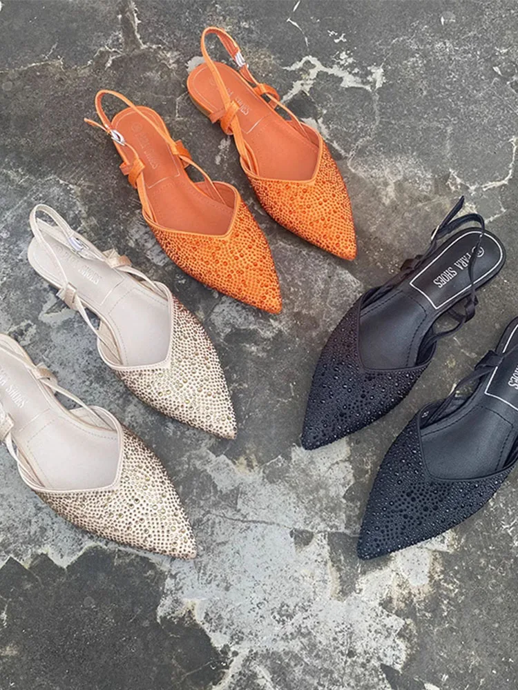 Flat-bottom rhinestone leather Baotou sandals 2023 starry buckle French pointed toe flash diamond women's shoes
Flat-bottom rhinestone leather Baotou sandals 2023 starry buckle French pointed toe flash diamond women's shoes