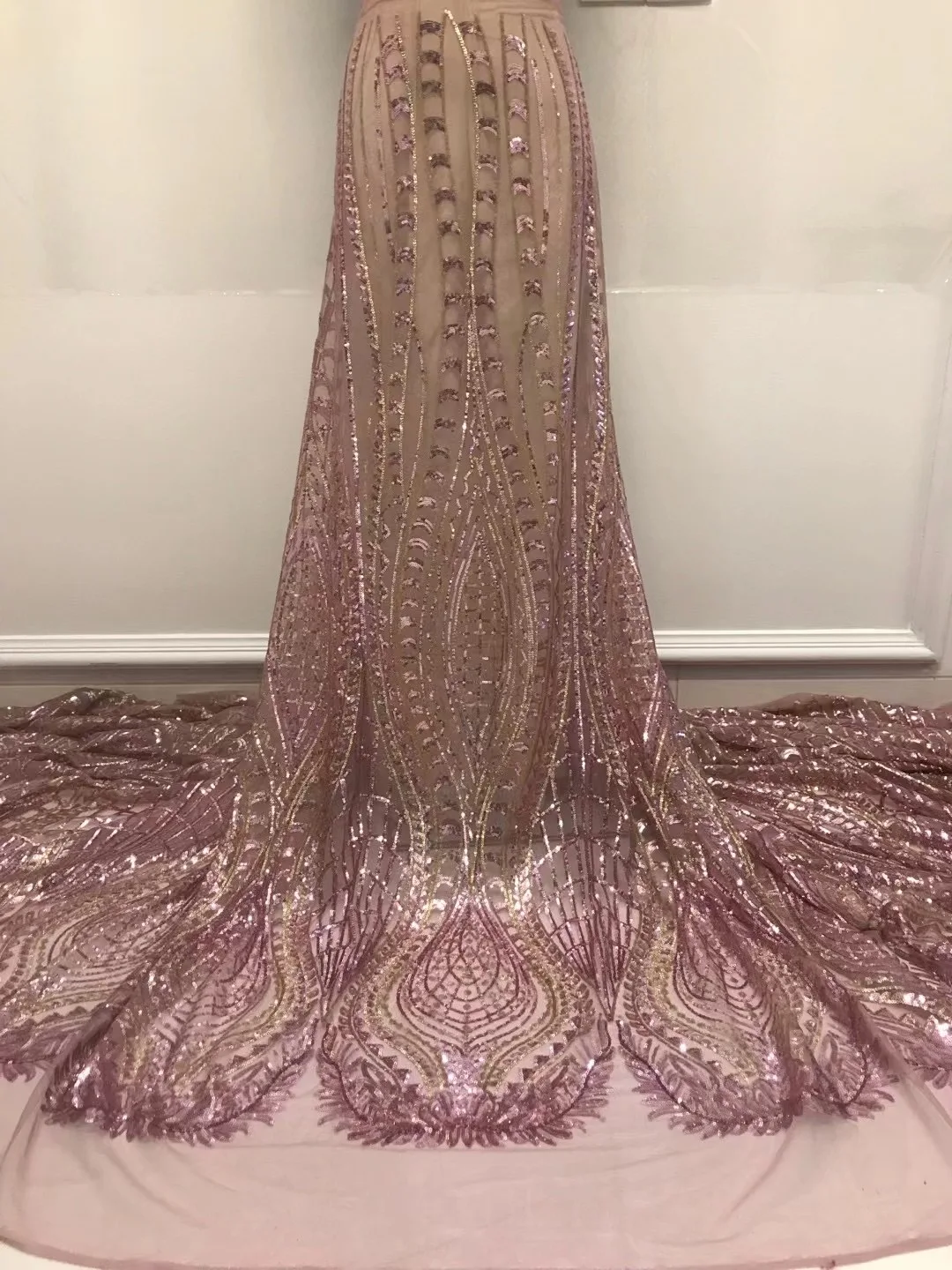 Sequins High Quality French Nigerian Multicolour Net African Tulle Mesh Sequence Lace Fabric For Dress 5Yards/Lot
Sequins High Quality French Nigerian Multicolour Net African Tulle Mesh Sequence Lace Fabric For Dress 5Yards/Lot