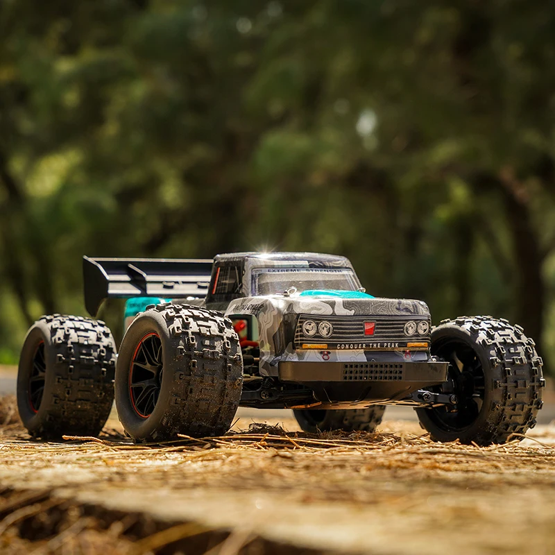 High-Speed Ample Power JJRC Q146 RC Racing Electric Four-Wheel Drive Alloy Off-Road Sports Big Foot Short Card Toy Gift
High-Speed Ample Power JJRC Q146 RC Racing Electric Four-Wheel Drive Alloy Off-Road Sports Big Foot Short Card Toy Gift