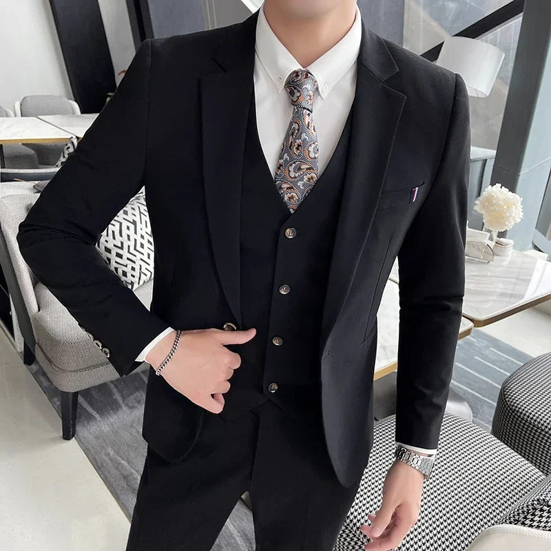 High Quality (Blazer+vest+trousers) Gentleman British Style Elegant Fashion Business Casual Men's Slim Formal Suit 3-piece Set
High Quality (Blazer+vest+trousers) Gentleman British Style Elegant Fashion Business Casual Men's Slim Formal Suit 3-piece Set