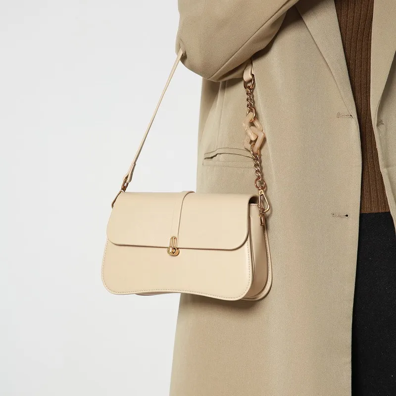 Senior Sense Underarm Bag Female 2023 Summer New French Light Luxury Handbag Niche Design Fashion Single Shoulder Crossbody Bag
Senior Sense Underarm Bag Female 2023 Summer New French Light Luxury Handbag Niche Design Fashion Single Shoulder Crossbody Bag