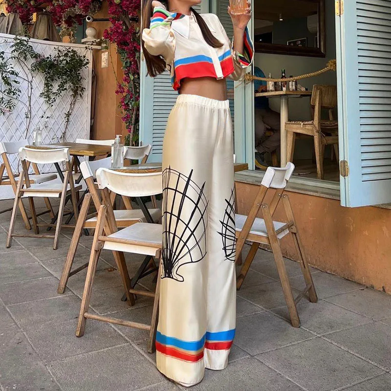 Lady Satin Office Suit Trend 2024 Pattern Print Women Two Piece Outfits New Fashion Long Sleeve Blouse Tops&Straight Pants Set
Lady Satin Office Suit Trend 2024 Pattern Print Women Two Piece Outfits New Fashion Long Sleeve Blouse Tops&Straight Pants Set
