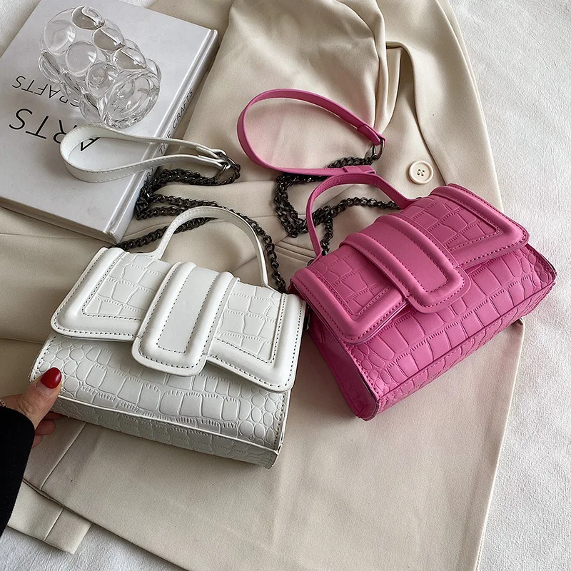 

Новинка 2024, модная текстурная маленькая квадратная сумка для девушек, модная сумка через плечо, однотонные простые женские сумки, сумка-мессенджер