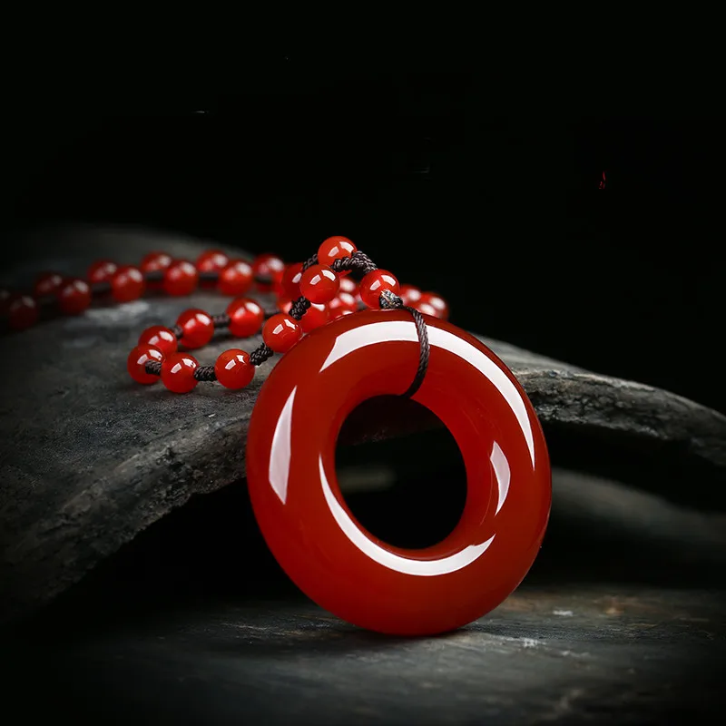 Natural Red Hand-carved Jade Pendant Pendant Jewelry Necklace Agate Fashion Men and Women Necklace with LongSweater ChainPendant
Natural Red Hand-carved Jade Pendant Pendant Jewelry Necklace Agate Fashion Men and Women Necklace with LongSweater ChainPendant