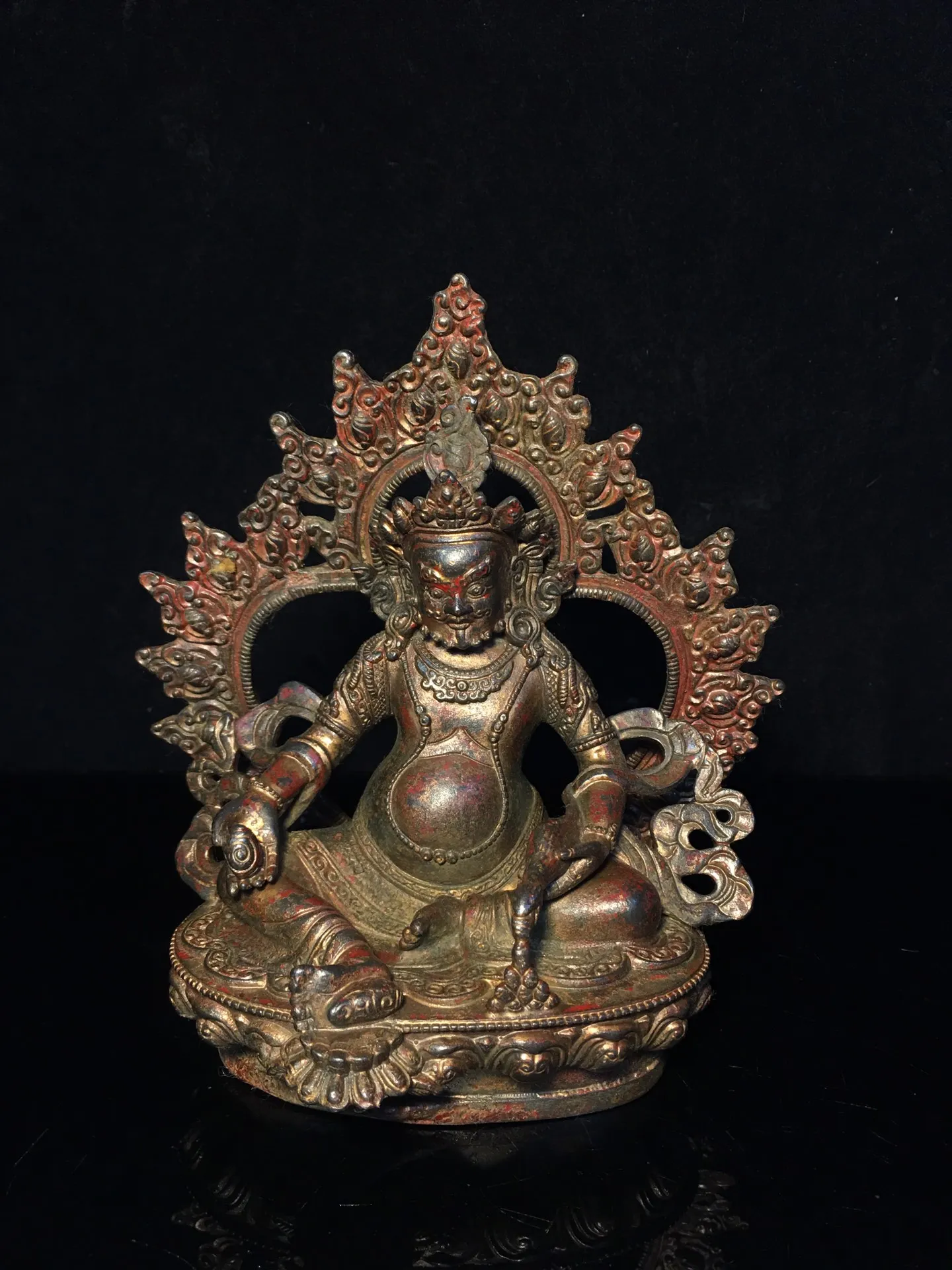 7"Tibetan Temple Collection Old Bronze Cinnabar Mud gold Yellow Jambhala Backlight Tibetan God of Wealth Worship Hall Town House
7"Tibetan Temple Collection Old Bronze Cinnabar Mud gold Yellow Jambhala Backlight Tibetan God of Wealth Worship Hall Town House