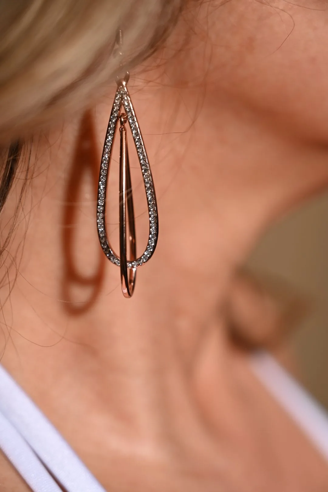 YEEVAA Rose Gold Plated Crystal Drop Dangle Earrings Double Elliptical Teardrops Jewelry Gift
YEEVAA Rose Gold Plated Crystal Drop Dangle Earrings Double Elliptical Teardrops Jewelry Gift