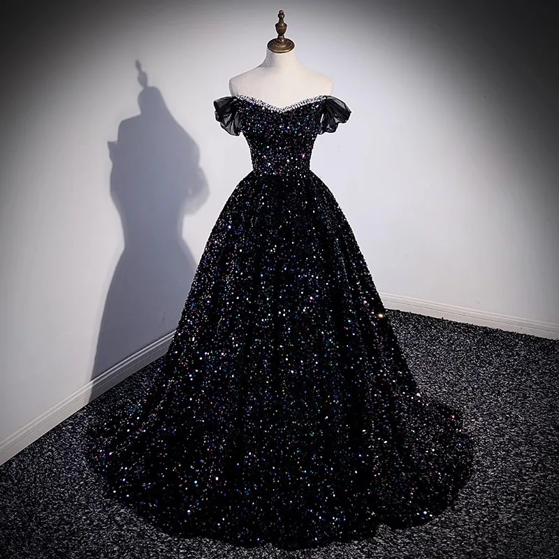 Black Sequin Ball Gown Evening Dresses 2024 V Neck Sleeveless Formal Prom Gown Africa Black Girls For Wedding Robe De Bal Stock
Black Sequin Ball Gown Evening Dresses 2024 V Neck Sleeveless Formal Prom Gown Africa Black Girls For Wedding Robe De Bal Stock