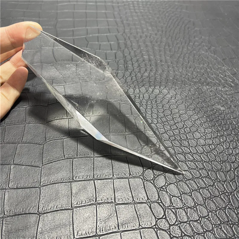 Высококачественный натуральный прозрачный кварц 255 г, Блестящие кристаллы, лечебные камни, кварц в подарок с радугой
Высококачественный натуральный прозрачный кварц 255 г, Блестящие кристаллы, лечебные камни, кварц в подарок с радугой