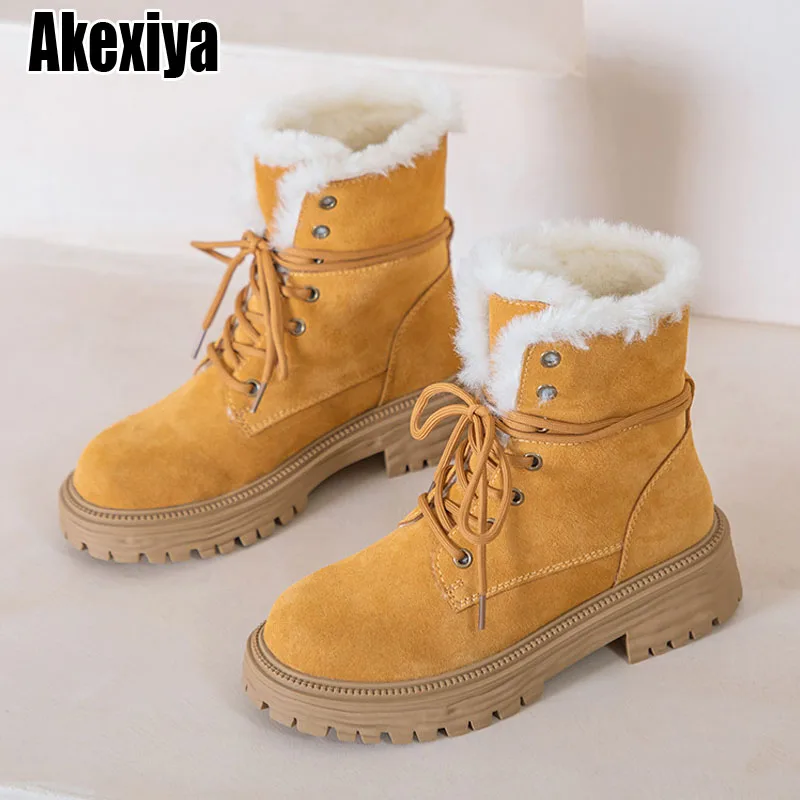 Genuine leather Winter Snow Boots Women's Plus Velvet Thick Fashion Flat Bottom Non-slip Waterproof Warm Large Cotton Shoes
Genuine leather Winter Snow Boots Women's Plus Velvet Thick Fashion Flat Bottom Non-slip Waterproof Warm Large Cotton Shoes
