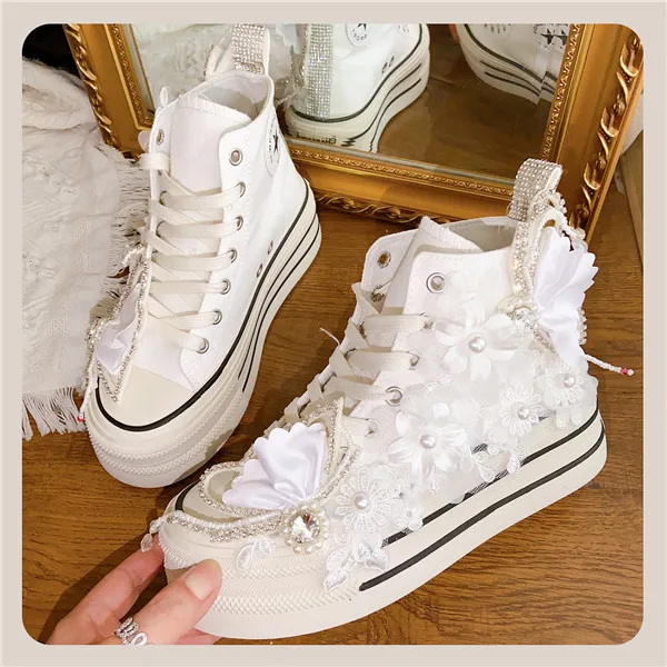 

Новые парусиновые туфли на толстой подошве со шнуровкой, красивые маленькие белые туфли Dingzhu со стразами