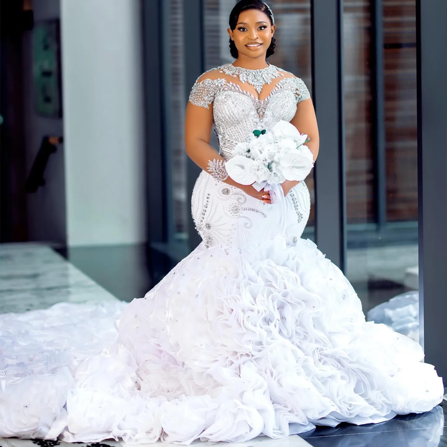 

Luxurious Arabic Aso Ebi Plus Size Shinny Crystals Beads Mermaid Wedding Dress Long Sleeves Cascading Ruffles Bridal Gowns
