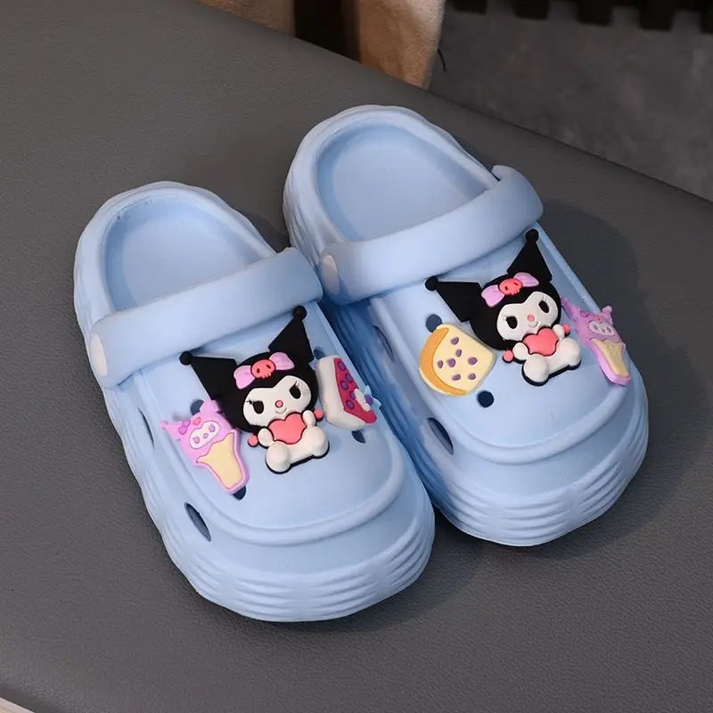 Летние Детские Тапочки Sweet Kuromi из аниме Kawaii Sanrio Eva, Симпатичные Мультяшные домашние скандальные туфли Ins в помещении, подарки для девочек
Летние Детские Тапочки Sweet Kuromi из аниме Kawaii Sanrio Eva, Симпатичные Мультяшные домашние скандальные туфли Ins в помещении, подарки для девочек