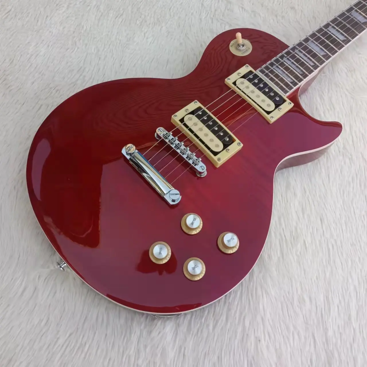 2022!Rosewood fingerboard electric guitar, Red Flame maple top, Zebra pickups,Solid mahogany body electric guitar, Free shipping 
2022!Rosewood fingerboard electric guitar, Red Flame maple top, Zebra pickups,Solid mahogany body electric guitar, Free shipping