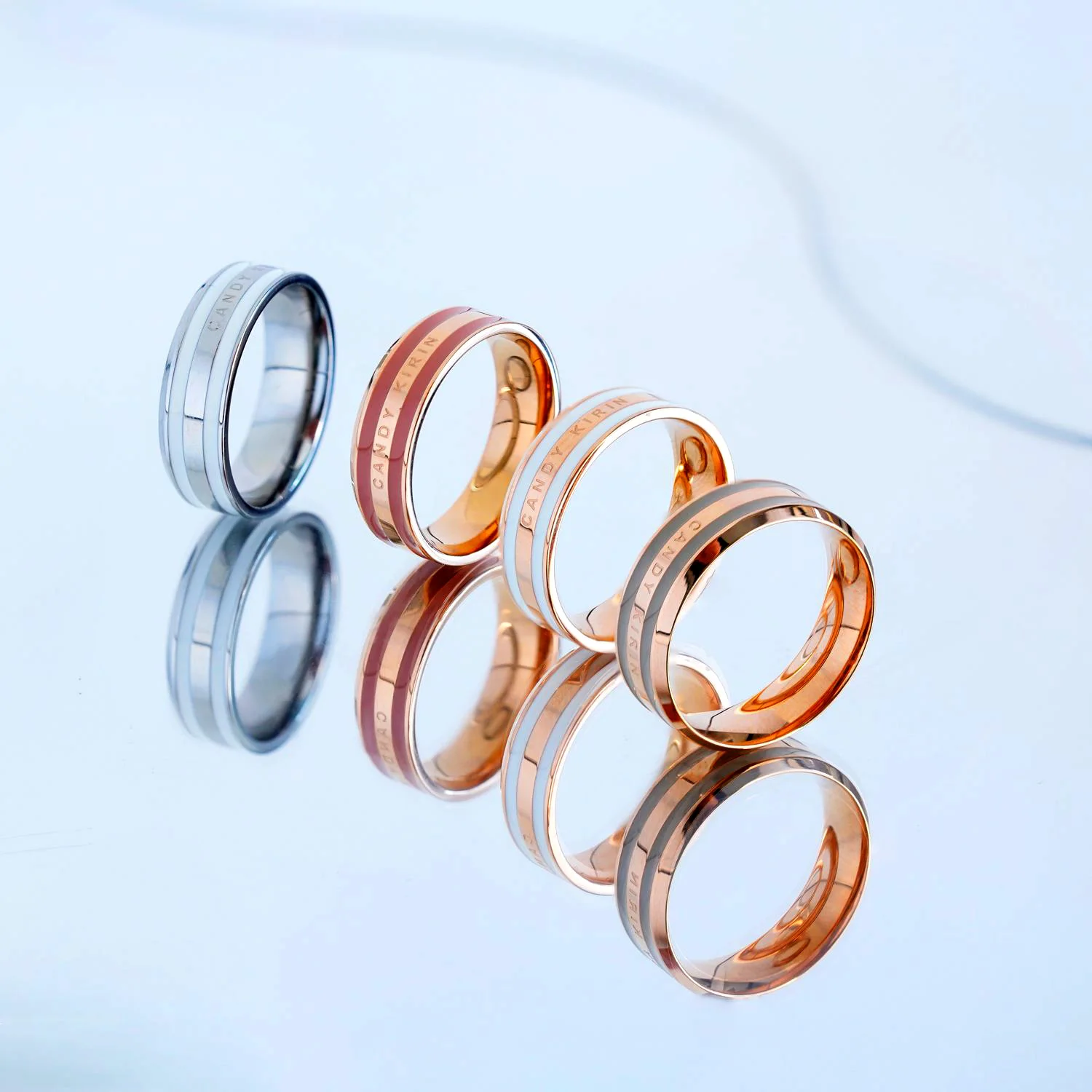 High Grade Stainless Steel Couple DW Ring, with Various Styles Available for Women's Rings, Suitable for Daily Wear As Jewelry
High Grade Stainless Steel Couple DW Ring, with Various Styles Available for Women's Rings, Suitable for Daily Wear As Jewelry