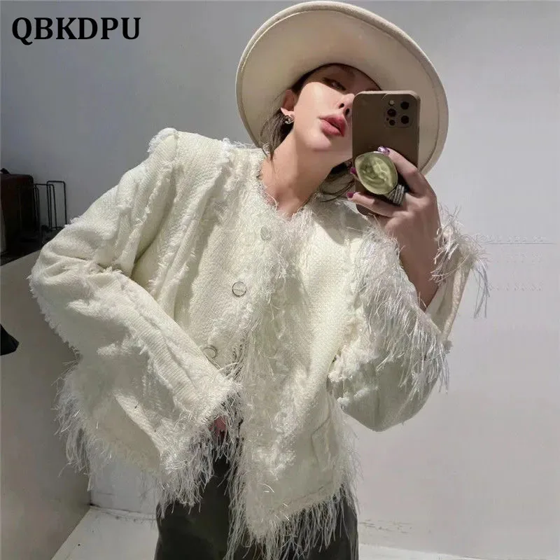 High Quality Design Fringe Frayed Tweed Jackets Women Elegant Luxury O Neck Tassel Cropped Coat Vintage Loose Korean Veste Femme
High Quality Design Fringe Frayed Tweed Jackets Women Elegant Luxury O Neck Tassel Cropped Coat Vintage Loose Korean Veste Femme