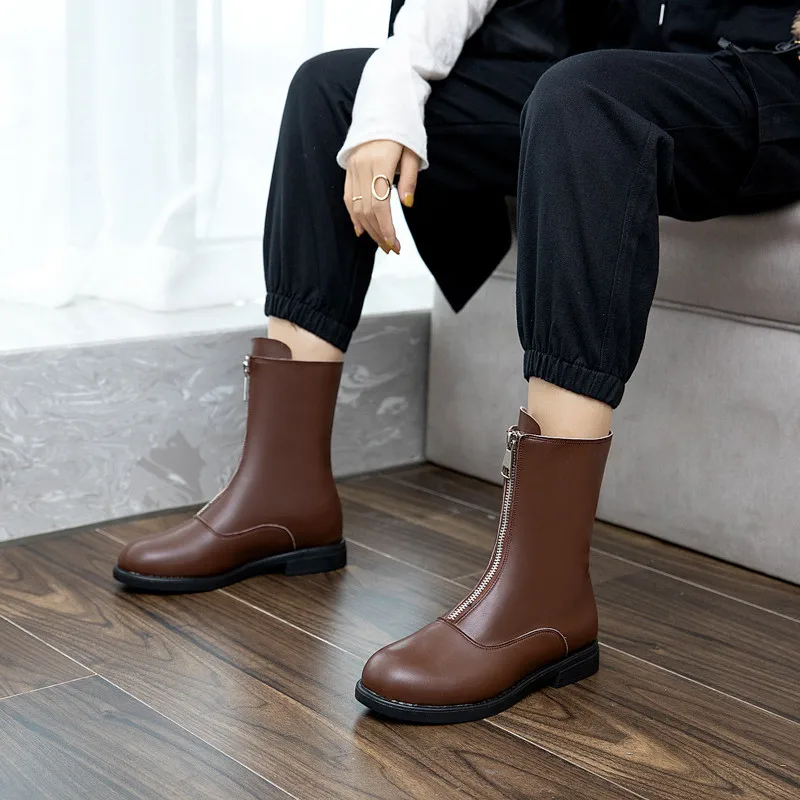 2023 Autumn Leisure Mid Zipper Ankle Boots Ladies Low Heel Brown Black Beige Casual Daily Shoes for Women Splicing Free Shipping
2023 Autumn Leisure Mid Zipper Ankle Boots Ladies Low Heel Brown Black Beige Casual Daily Shoes for Women Splicing Free Shipping