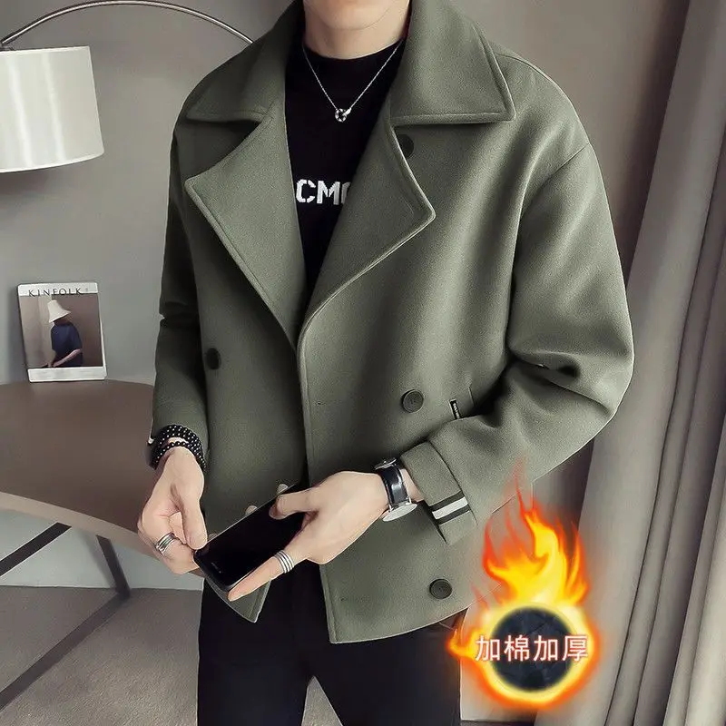 Autumn Winter Woolen Coat Men Short Windbreaker Lapel Double-breasted Korean Fashion High Quality Men Clothing Business Jacket
Autumn Winter Woolen Coat Men Short Windbreaker Lapel Double-breasted Korean Fashion High Quality Men Clothing Business Jacket
