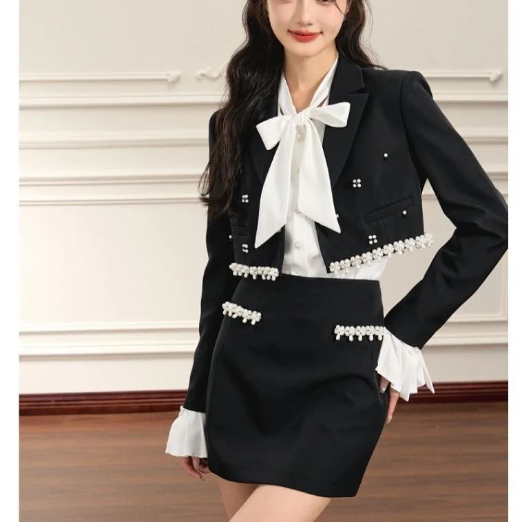 

Spring Chic Style Petite Korean Drama Outfit, Whole Set High-End Top and Hip-Wrapped Skirt, Sweet and Spicy Girl Two-Piece Set