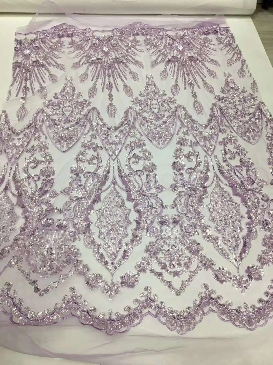 High Quality Beads With crystal sequins Embroidery French Tulle Net lace Nigeria Fabirc Lace For Evening dresses Weddings Party
High Quality Beads With crystal sequins Embroidery French Tulle Net lace Nigeria Fabirc Lace For Evening dresses Weddings Party