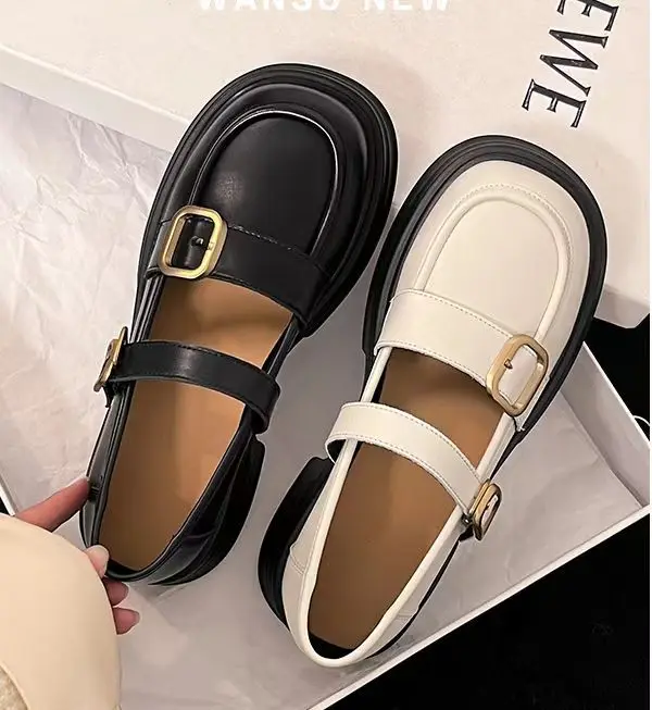 Женские туфли с металлической цепочкой в британском стиле, повседневные женские кроссовки с круглым носком, оксфорды, лоферы на плоской подошве с открытым носком, черные мокасины, 2024
Женские туфли с металлической цепочкой в британском стиле, повседневные женские кроссовки с круглым носком, оксфорды, лоферы на плоской подошве с открытым носком, черные мокасины, 2024