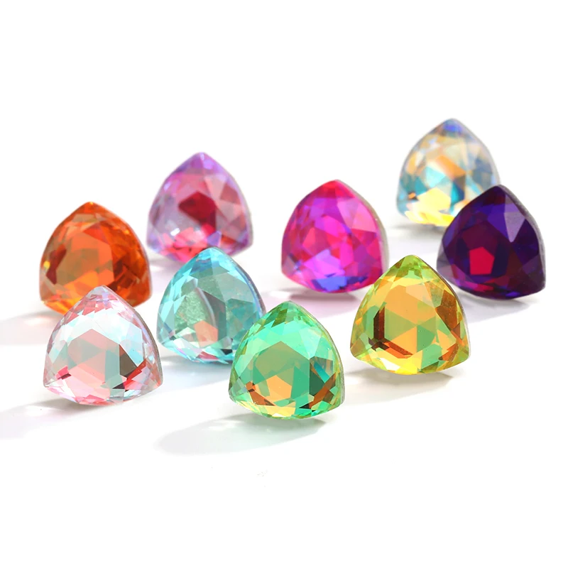 5/10Pcs Trillant Fancy Stone 4706 K9 Crystal Shiny Triangle Beads For Jewelry Making Accessories Gemstone Glitter Rhinstones
5/10Pcs Trillant Fancy Stone 4706 K9 Crystal Shiny Triangle Beads For Jewelry Making Accessories Gemstone Glitter Rhinstones