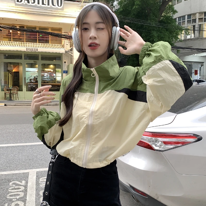 2023 Summer New Women's Coat American Retro Casual Style Panel Contrast Polo Collar Long Sleeve Loose Jacket Free Shipping
2023 Summer New Women's Coat American Retro Casual Style Panel Contrast Polo Collar Long Sleeve Loose Jacket Free Shipping