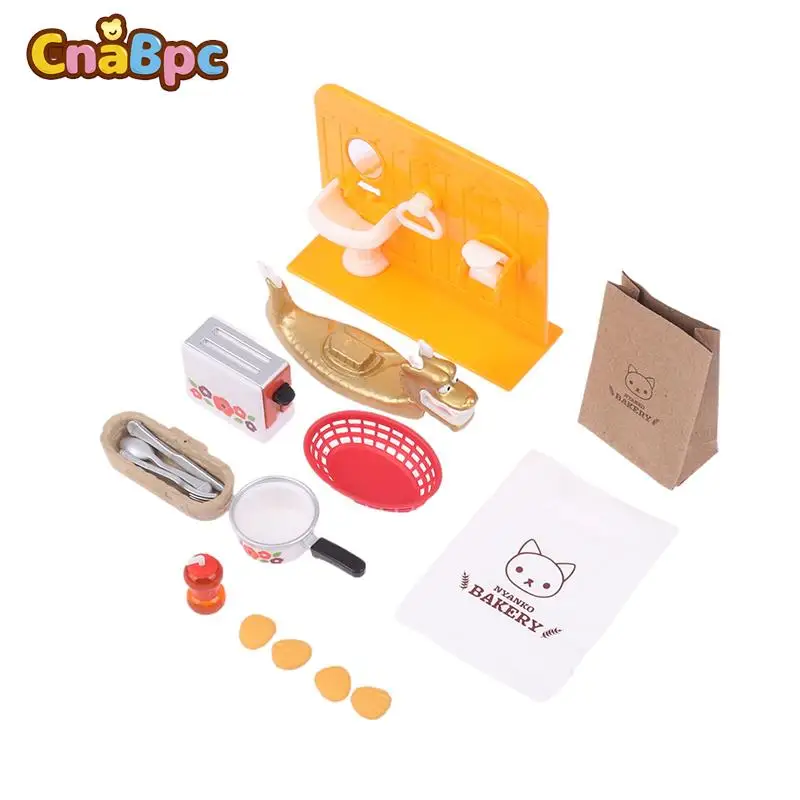 Dollhouse Miniature Bread Machine Kitchen Knife Trash Can Dining Car Model Simulation Kitchen Supplies DIY DollHouse Scene Decor
Dollhouse Miniature Bread Machine Kitchen Knife Trash Can Dining Car Model Simulation Kitchen Supplies DIY DollHouse Scene Decor
