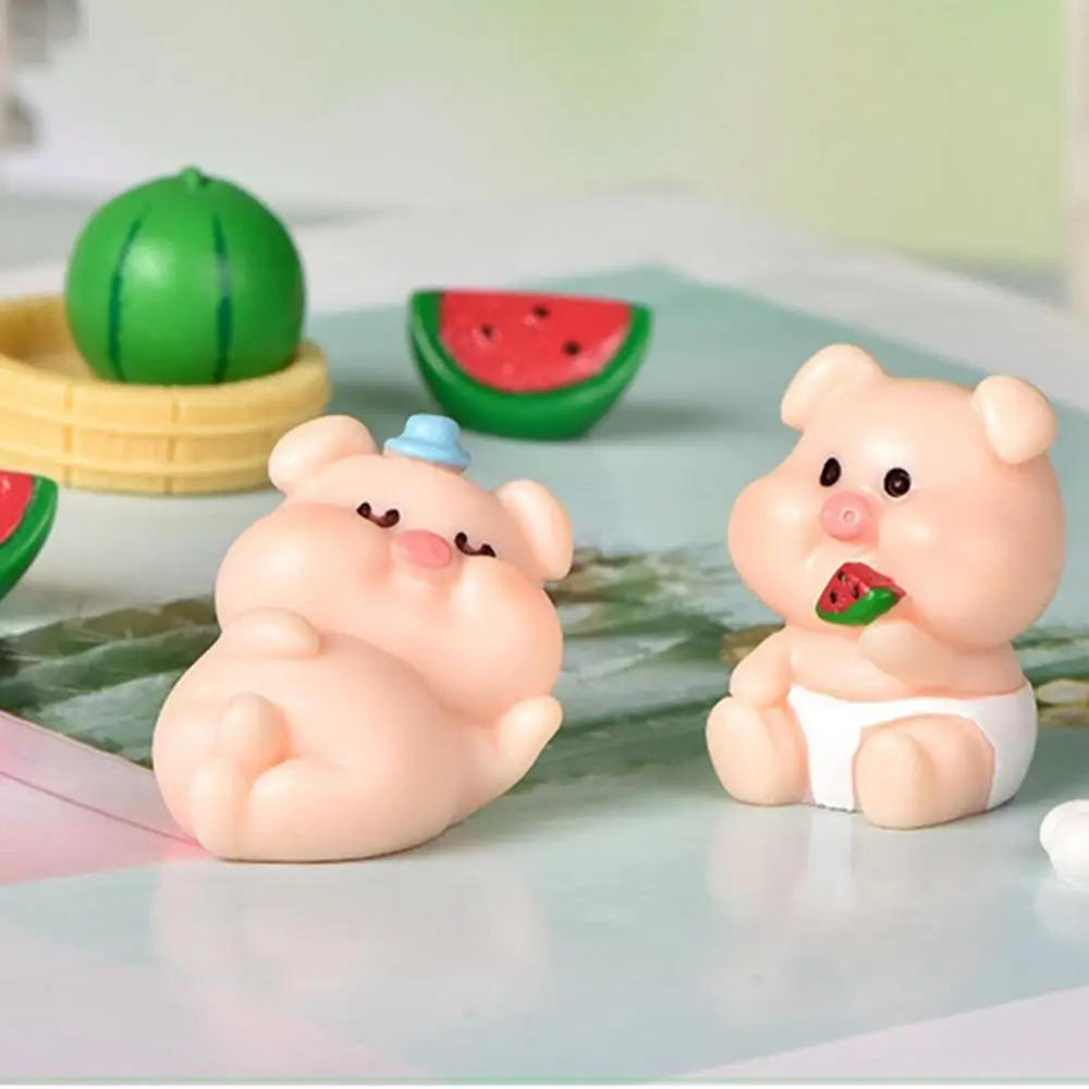 

Cute Posture Adorable DIY Eat Melon Kid's Gifts Desktop Decor Cake Ornament Pig Figurine Micro Landscaping Crafts