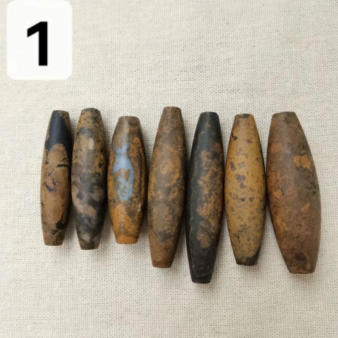 7pcs/lot Natural Stone Shale Sky Eye Dzi Beads Rare Raw Stone Meng Dzi Bracelet String Necklace Pendant Accessories Ornament diy
7pcs/lot Natural Stone Shale Sky Eye Dzi Beads Rare Raw Stone Meng Dzi Bracelet String Necklace Pendant Accessories Ornament diy
