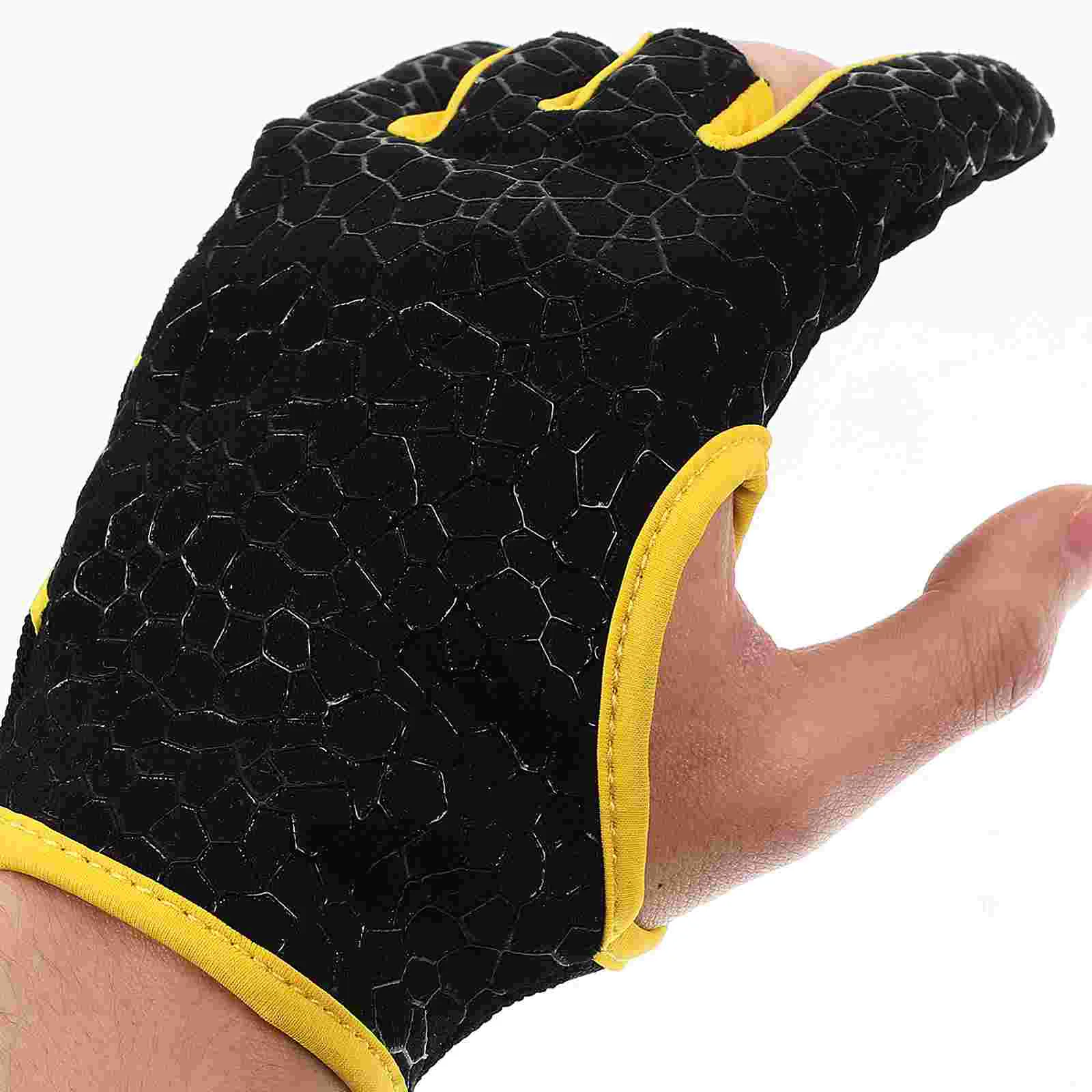

Anti Skid Bowling Semi Finger Instruments Sports Mittens Comfortable Professional Bowling Accessories for Outdoor Sports