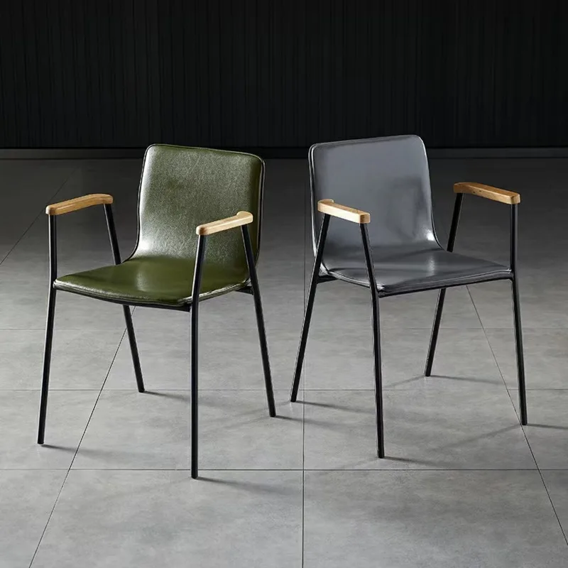 Simple Backback Dining Chair Modern Designer Iron Art LOFT Office Stool Nordic Retro Industrial Style High-end Coffee Chair
Simple Backback Dining Chair Modern Designer Iron Art LOFT Office Stool Nordic Retro Industrial Style High-end Coffee Chair