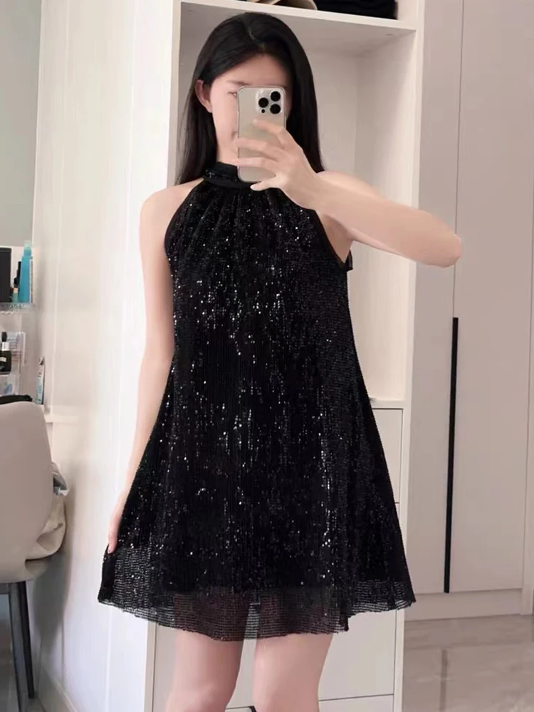 Women Black Loose Streaming Sequin Hanging Neck Dress 2023 Summer Sleeveless Tank Top A line Feminine Short Dresses
Women Black Loose Streaming Sequin Hanging Neck Dress 2023 Summer Sleeveless Tank Top A line Feminine Short Dresses
