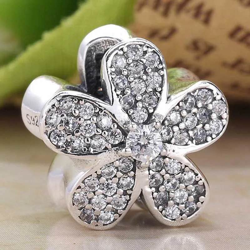 Original Cute Daisy Flower With Full Crystal Beads Fit 925 Sterling Silver Bead Charm Europe Bracelet Bangle DIY Jewelry
Original Cute Daisy Flower With Full Crystal Beads Fit 925 Sterling Silver Bead Charm Europe Bracelet Bangle DIY Jewelry