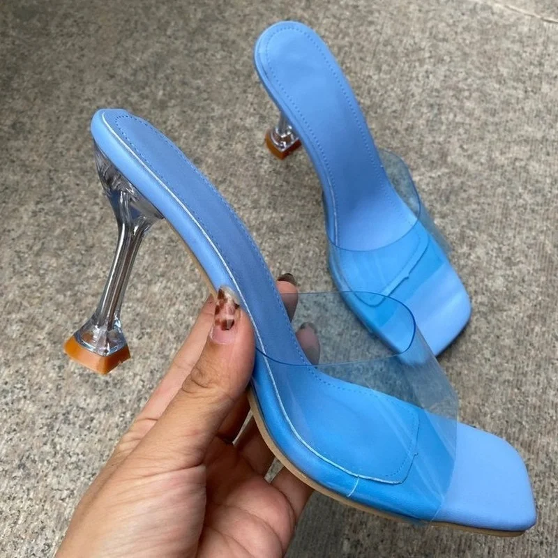 Summer 2022 New Slippers Women's Korean Thick Heel Square Head Transparent High-heeled Slippers Fashion Slippers Women Shoes
Summer 2022 New Slippers Women's Korean Thick Heel Square Head Transparent High-heeled Slippers Fashion Slippers Women Shoes