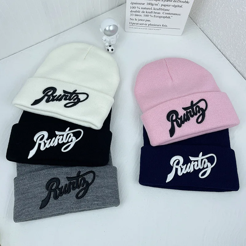 Children's Fashion Knitted Cap Letters Pattern Fashion Single Product Solid Color Fall and Winter Season Unisex Style Simple
Children's Fashion Knitted Cap Letters Pattern Fashion Single Product Solid Color Fall and Winter Season Unisex Style Simple