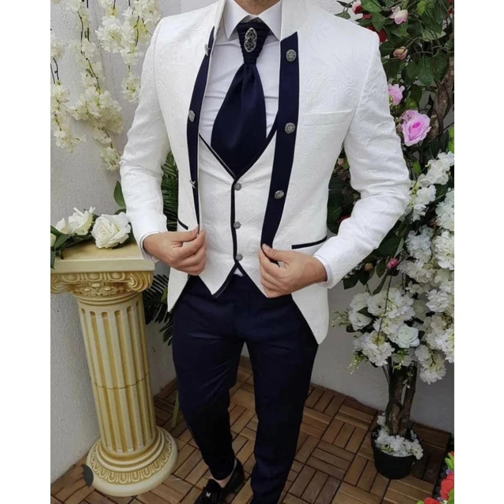 Tailored White Jacquard Pattern Blazer Black Trousers 3Pcs Men Suits Set Slim Fit Business Wedding Groom Wear Jacket+Pant+Vest
Tailored White Jacquard Pattern Blazer Black Trousers 3Pcs Men Suits Set Slim Fit Business Wedding Groom Wear Jacket+Pant+Vest