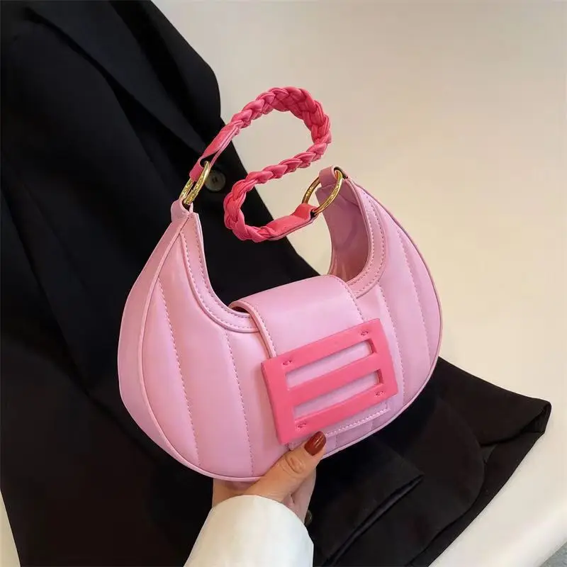 Underarm women's high-end and versatile crescent new French fashion single shoulder with crossbody bag
Underarm women's high-end and versatile crescent new French fashion single shoulder with crossbody bag