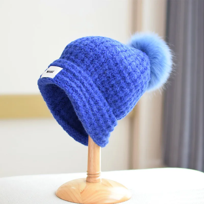 New Autumn and Winter Knitted Hat Casual Outdoor Warm Sking Beanie Cap Girls Lady fox fur Pom Pom Knitted Hat Women's Beanie
New Autumn and Winter Knitted Hat Casual Outdoor Warm Sking Beanie Cap Girls Lady fox fur Pom Pom Knitted Hat Women's Beanie