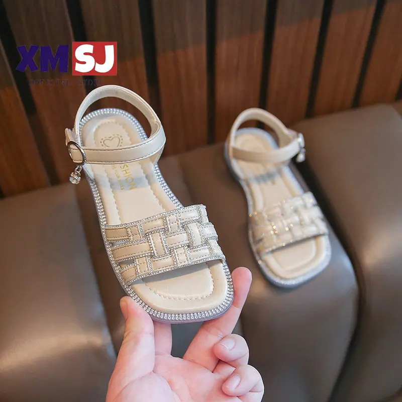 Summer New Girls Sandals 2022 Weave Princess Rhinestone Round-toe Flat Open-toe Kids Fashion Versatile Children Black Shoes PU
Summer New Girls Sandals 2022 Weave Princess Rhinestone Round-toe Flat Open-toe Kids Fashion Versatile Children Black Shoes PU