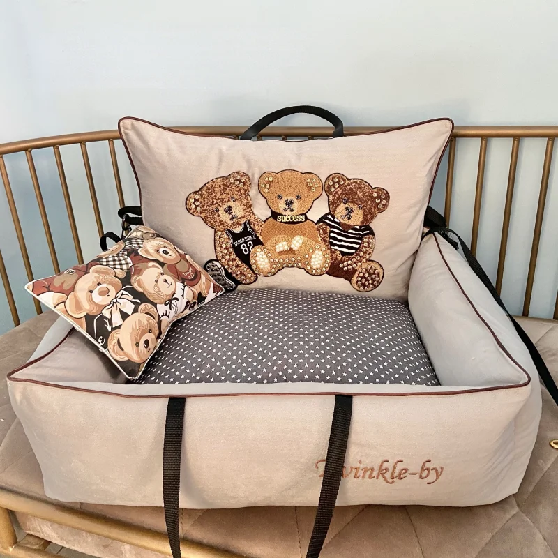2023 New Good Quality Sofa Car Nest Resistance Dirty Heavy Industry Rhineau Pearl Pony Teddy Bichon Tzu Dog Cat Nest Dog Car 
2023 New Good Quality Sofa Car Nest Resistance Dirty Heavy Industry Rhineau Pearl Pony Teddy Bichon Tzu Dog Cat Nest Dog Car