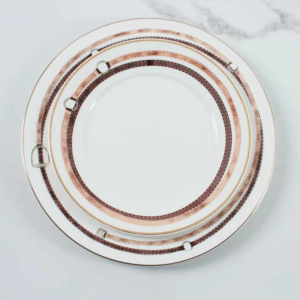 Retro Nordic household ceramic tableware household small platter dessert plate kitchenware dinner plate
Retro Nordic household ceramic tableware household small platter dessert plate kitchenware dinner plate