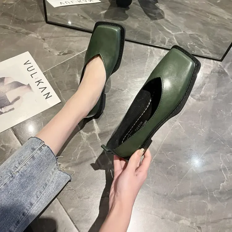 Flat Women's Square Head Single Simple Temperament Flat Comfortable Ladies Flat Shoes Solid Color
Flat Women's Square Head Single Simple Temperament Flat Comfortable Ladies Flat Shoes Solid Color