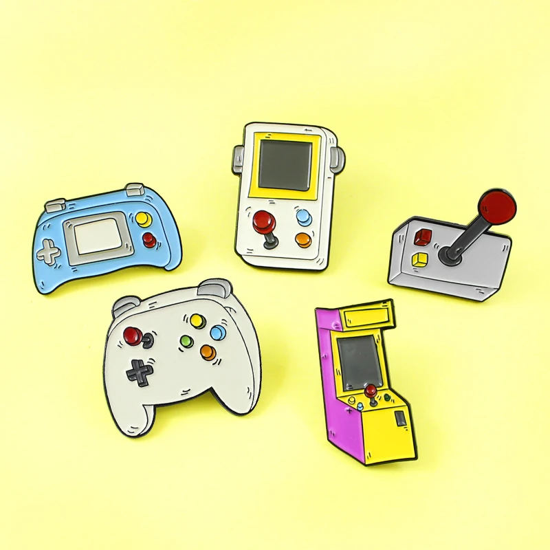 Cute Play Game Handle controller Gameboy Brooches Retro Arcade Play Game Enamel Pins Lapel backpack badge Gifts brosch Bijoux
Cute Play Game Handle controller Gameboy Brooches Retro Arcade Play Game Enamel Pins Lapel backpack badge Gifts brosch Bijoux