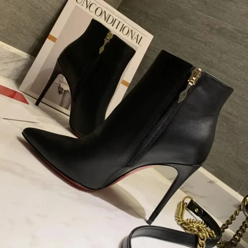 Top Quality Womens High Heels Luxury Fashion Ladies Crystal Glisten Red Sole Shoes Classic Retro Designer 0-12cm High Heel Boots
Top Quality Womens High Heels Luxury Fashion Ladies Crystal Glisten Red Sole Shoes Classic Retro Designer 0-12cm High Heel Boots