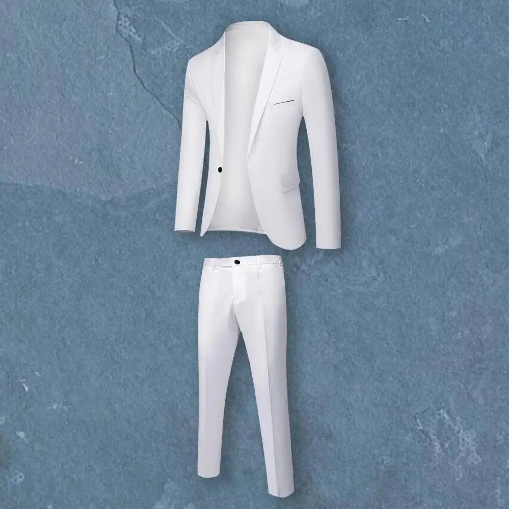 Stylish Groom Suit Breathable Pure Color Slim Fit Formal Suit Pockets Cozy Men Suit for Business
Stylish Groom Suit Breathable Pure Color Slim Fit Formal Suit Pockets Cozy Men Suit for Business