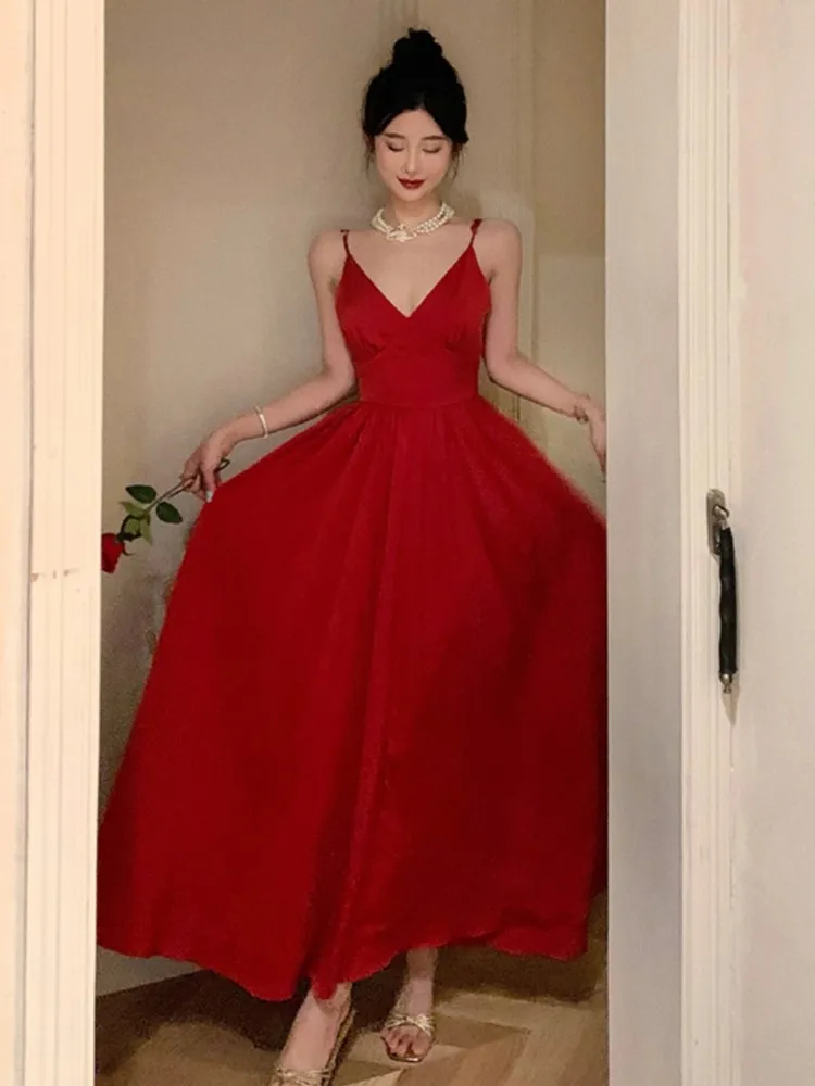 Summer Sexy V-neck Women Midi Dress Fashion Vintage Evening Party A-line Female Clothing Backless Elegant Red Long Robe 2023
Summer Sexy V-neck Women Midi Dress Fashion Vintage Evening Party A-line Female Clothing Backless Elegant Red Long Robe 2023