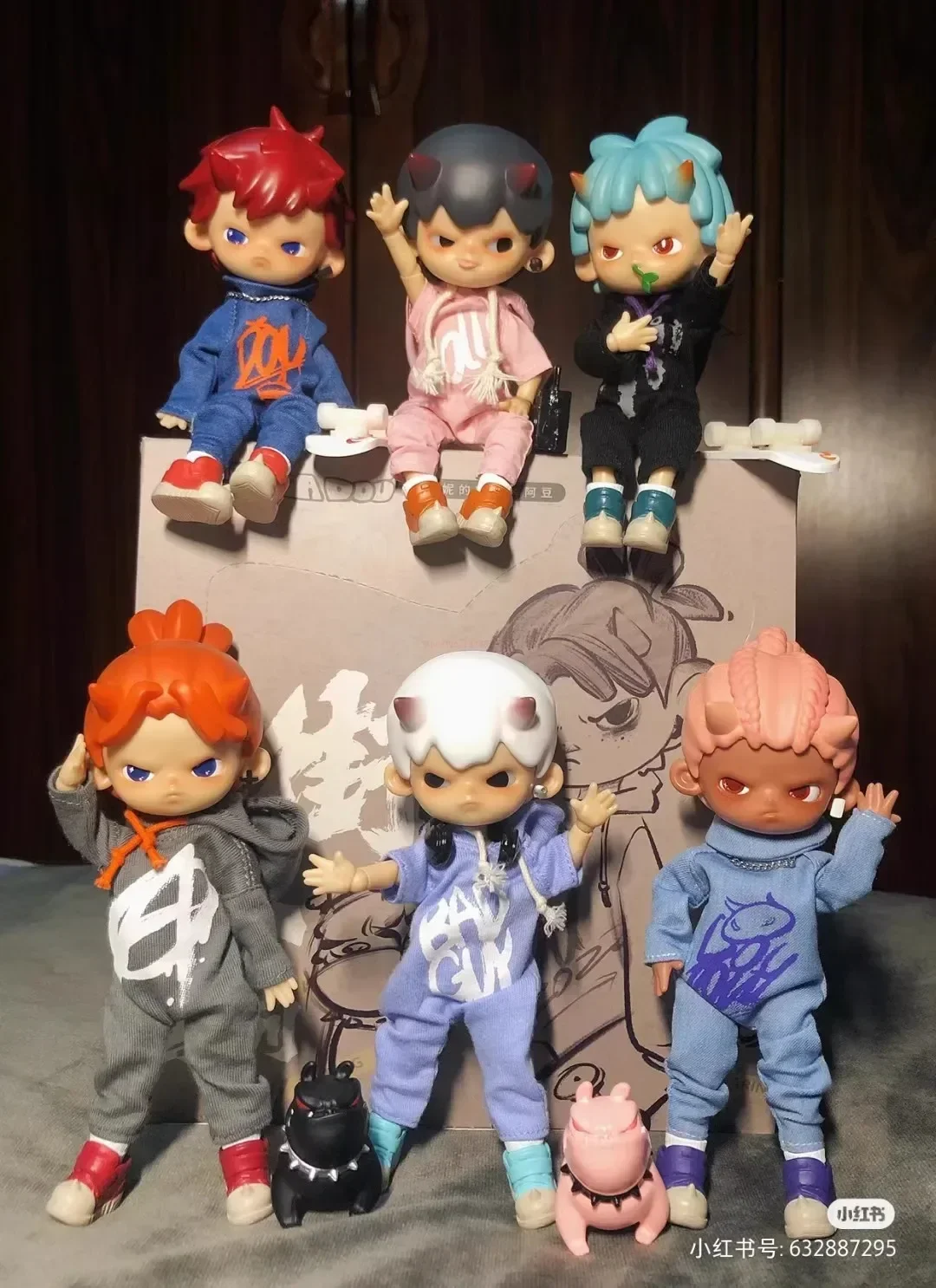 Penny's Box Ob11 1/12 Blind Box Cool Street Doll Surprise Bag Mystery Box Kawaii Action Figure Hiphop Funny Halloween Xmas Gifts
Penny's Box Ob11 1/12 Blind Box Cool Street Doll Surprise Bag Mystery Box Kawaii Action Figure Hiphop Funny Halloween Xmas Gifts